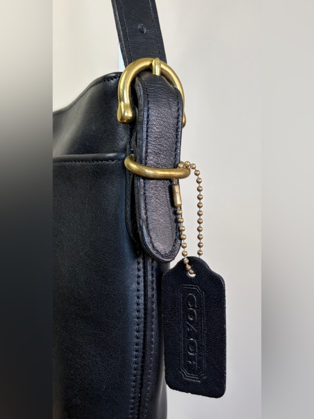 Vintage COACH Equestrian Slim Zip Crossbody Black 9802 EUC - Picture 6 of 17